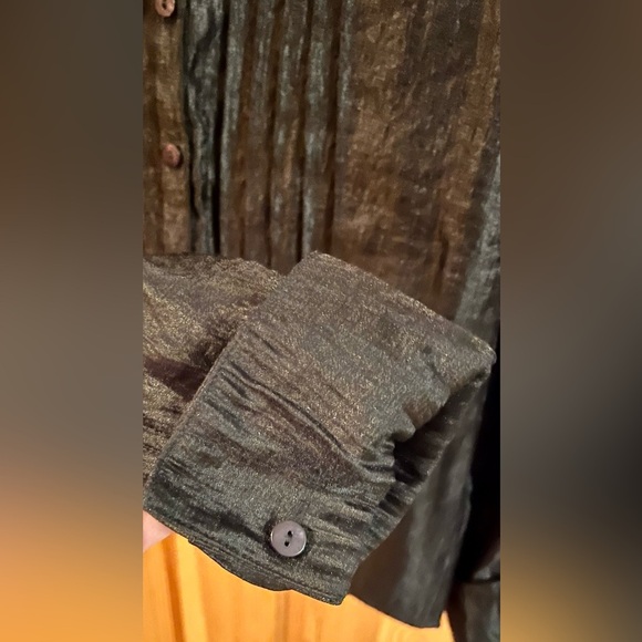 Coldwater Creek Black Women’s Button Blouse SZ 8 Professional Office Easy Care - Picture 11 of 15